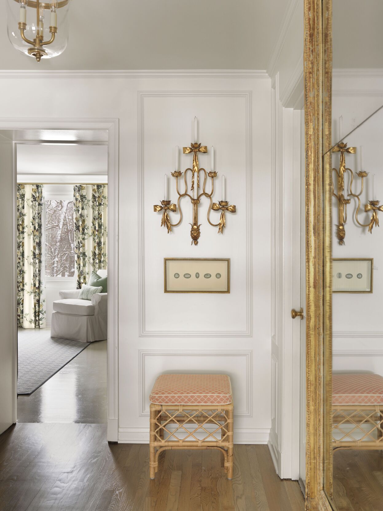 The hall leading to the master bedroom